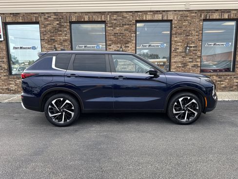 Used 2022 Mitsubishi Outlander SE AWD/4WD image 6