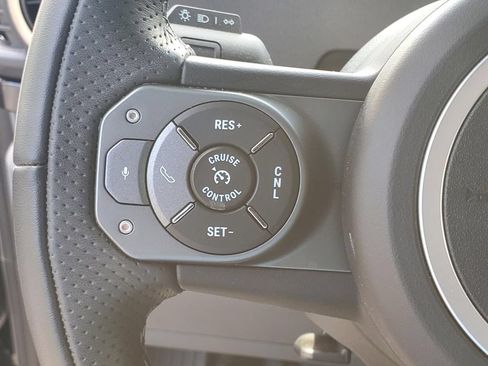 Used 2025 INEOS Grenadier Station Wagon AWD/4WD image 19