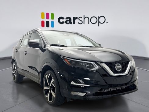 Used 2022 Nissan Rogue Sport SL w/ Premium Package image 7