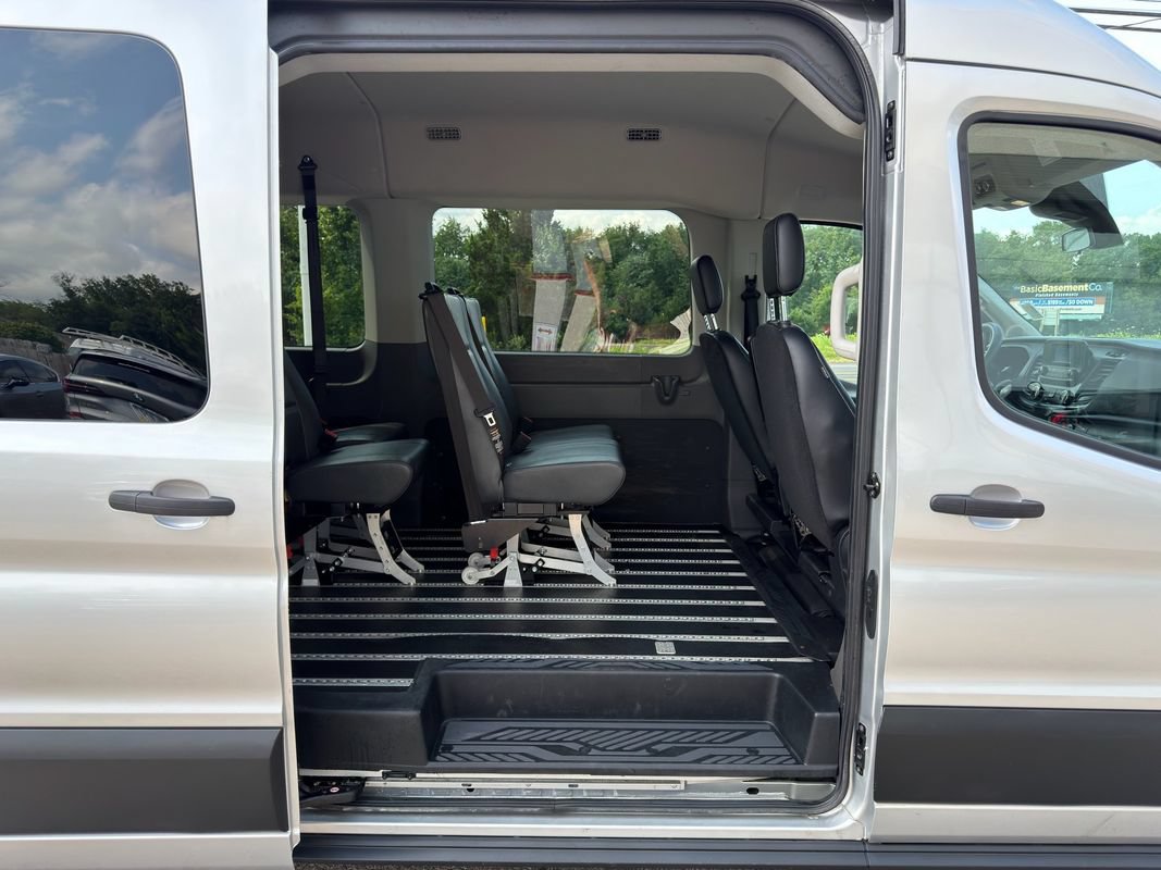 Used 2023 Ford Transit 350 XL RWD image 32