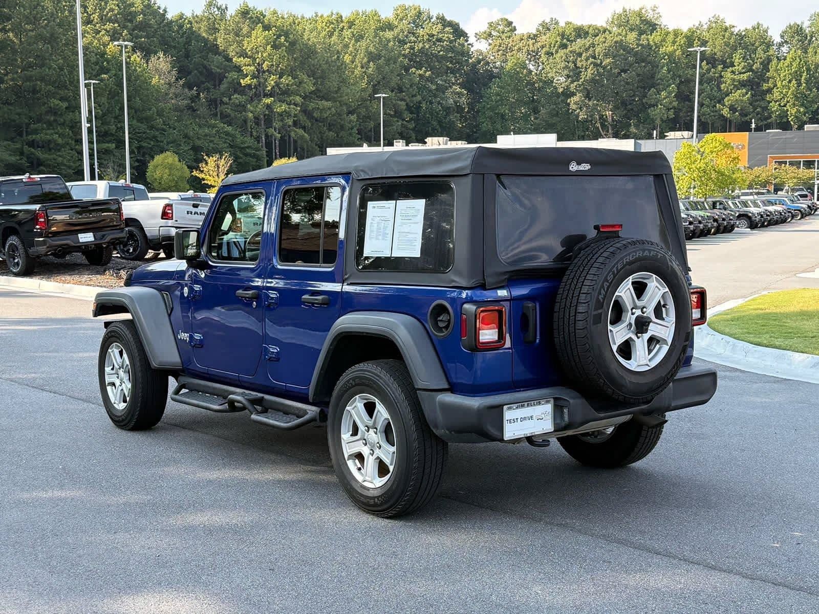 Used 2020 Jeep Wrangler Unlimited Sport S AWD/4WD image 3