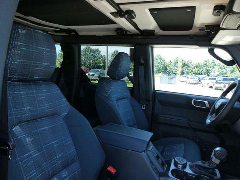 New 2026 Ford Bronco Heritage Edition AWD/4WD image 10