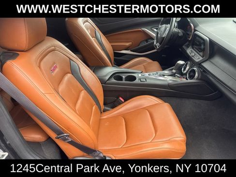 Used 2016 Chevrolet Camaro SS RWD image 14