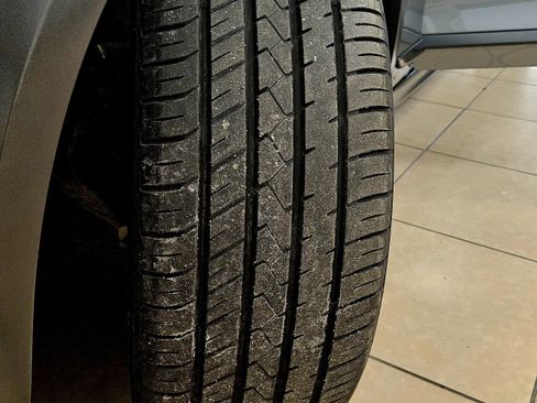 Used 2020 Volvo V90 T6 Cross Country image 45