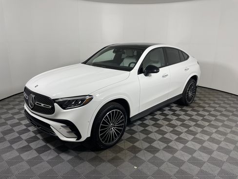 Used 2026 Mercedes-Benz GLC 300 4MATIC image 9
