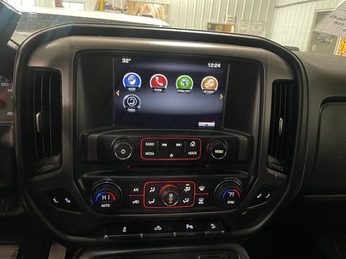 Used 2014 GMC Sierra 1500 SLE image 16