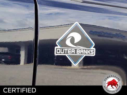 Used 2021 Ford Bronco Outer Banks AWD/4WD image 14