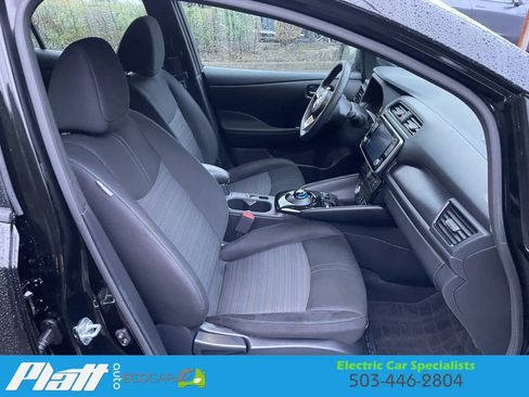 Used 2023 Nissan Leaf SV Plus image 48