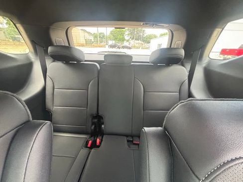 New 2026 Chevrolet Traverse LT w/ Sun and Wheel Package FWD image 26