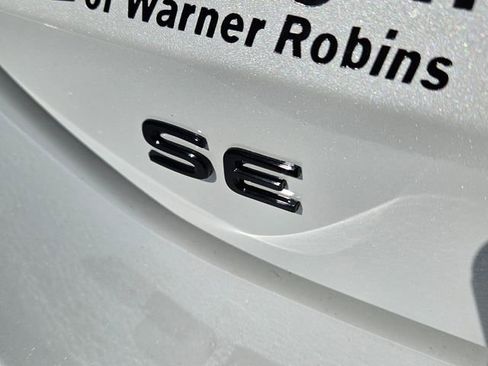 New 2026 Volkswagen Tiguan SE R-Line image 11