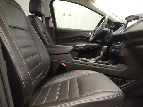 Used 2017 Ford Escape Titanium FWD image 21