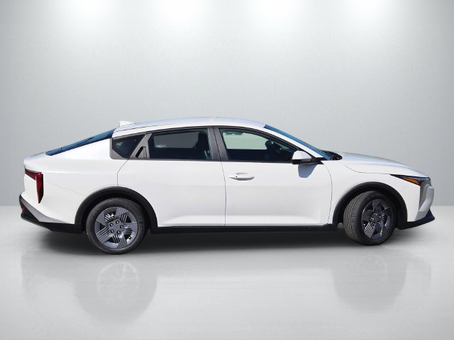 New 2026 Kia K4 FWD image 5
