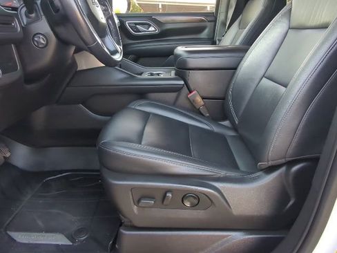 Certified 2021 Chevrolet Tahoe Z71 w/ Luxury Package image 14