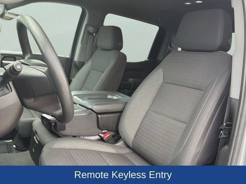 Used 2023 Chevrolet Silverado 1500 Custom AWD/4WD image 15