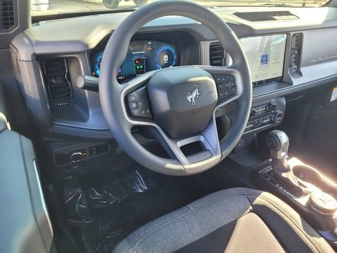 New 2025 Ford Bronco 2-Door AWD/4WD image 30