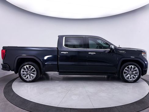Used 2022 GMC Sierra 1500 Denali w/ Denali Reserve Package AWD/4WD image 43