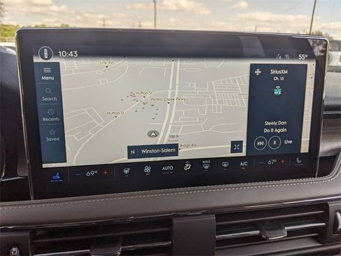 New 2024 Lincoln Corsair Reserve w/ Equipment Group 201A image 23