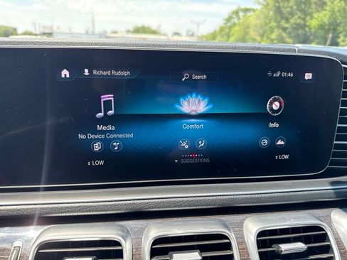 Used 2020 Mercedes-Benz GLS 450 4MATIC image 28