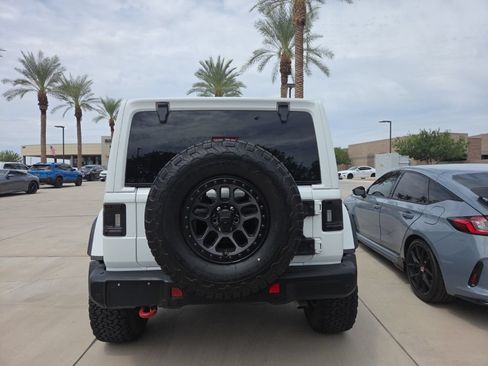 Used 2021 Jeep Wrangler Unlimited Rubicon w/ Xtreme Recon 35" Tire Package AWD/4WD image 5