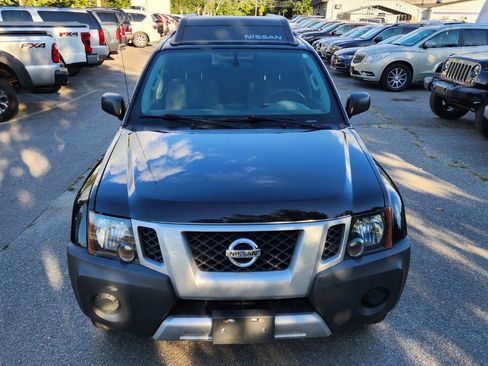 Used 2014 Nissan Xterra S image 3