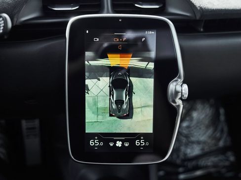 Used 2024 McLaren Artura RWD image 52