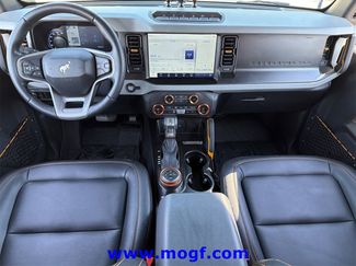 Used 2023 Ford Bronco Badlands video 2