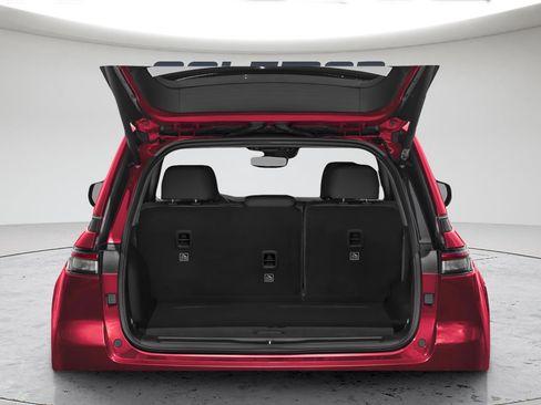 Used 2023 Jeep Grand Cherokee Altitude image 11