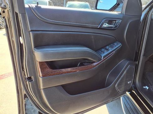 Used 2017 GMC Yukon SLE w/ SLE Value Package image 20