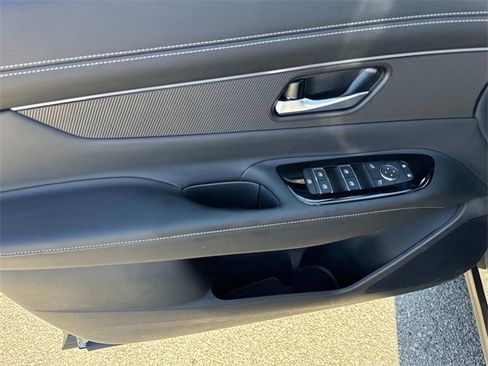 New 2025 Nissan Murano SV image 24