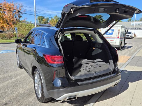 Certified 2025 INFINITI QX50 Luxe w/ Cargo Package image 19