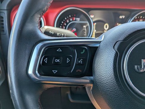Used 2018 Jeep Wrangler Unlimited Rubicon AWD/4WD image 12