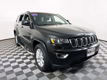 Used 2021 Jeep Grand Cherokee Laredo