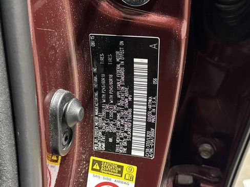 Used 2015 Toyota Highlander XLE AWD/4WD image 29
