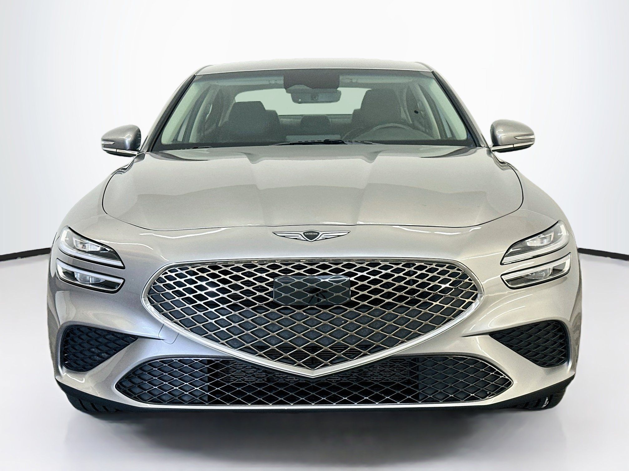 Used 2025 Genesis G70 2.5T AWD/4WD image 2