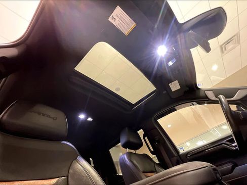 Used 2024 GMC Sierra 1500 AT4 w/ Technology Package image 13