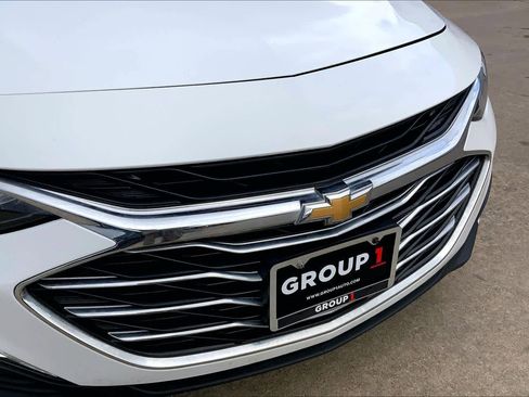 Used 2023 Chevrolet Malibu LS image 29