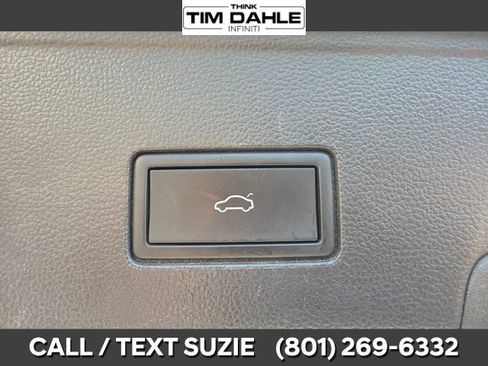 Used 2024 Volkswagen Atlas Cross Sport SE w/ Panoramic Sunroof Package AWD/4WD image 16