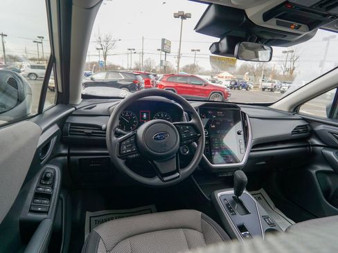 Used 2024 Subaru Crosstrek 2.0i Premium image 12