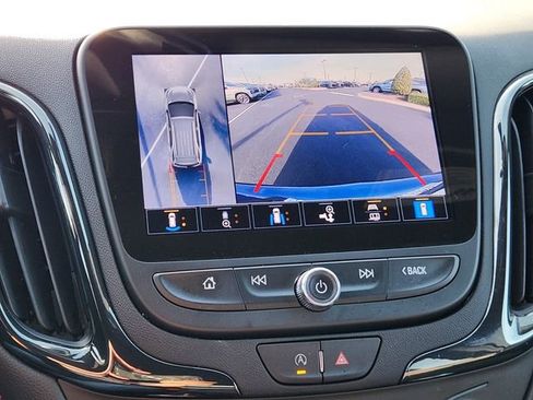 Used 2023 Chevrolet Equinox RS image 24