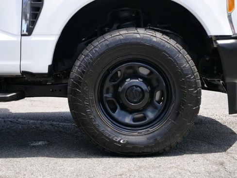 Used 2023 Ford F350 XL w/ 360-Degree Camera Package AWD/4WD image 33