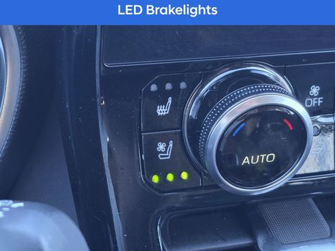 Used 2023 Toyota Highlander Platinum image 24