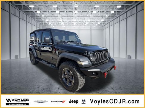 Used 2024 Jeep Wrangler Unlimited Sport AWD/4WD image 1