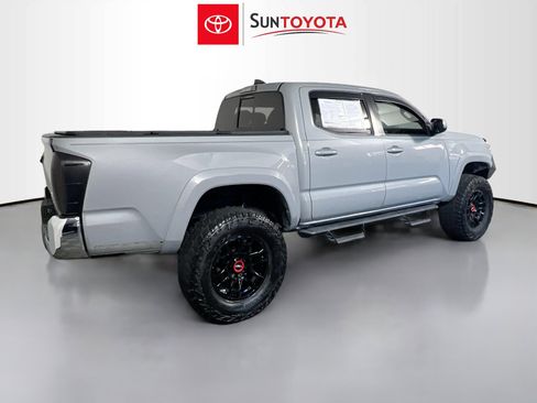 Used 2019 Toyota Tacoma SR5 image 4