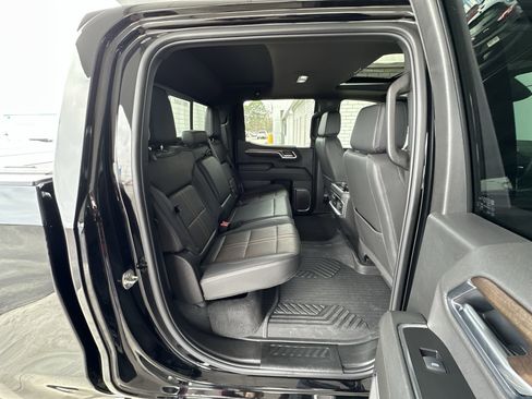 Used 2025 Chevrolet Silverado 1500 High Country w/ Midnight Edition AWD/4WD image 27