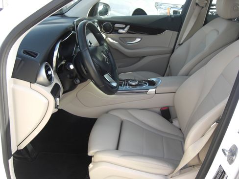 Used 2017 Mercedes-Benz GLC 300 image 20