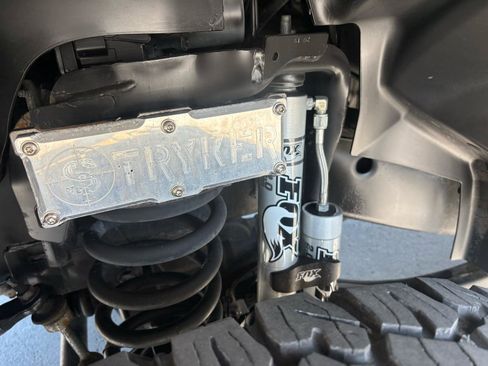 Used 2020 RAM 2500 Laramie w/ Body Color Bumper Group image 17