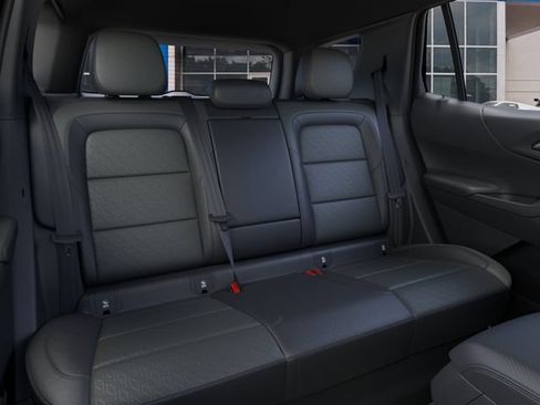 New 2026 Chevrolet Equinox LT w/ Convenience Package II AWD/4WD image 17