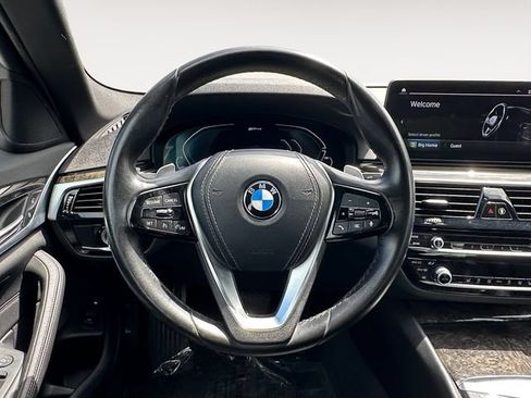 Used 2021 BMW 530e w/ Parking Assistance Package RWD image 12