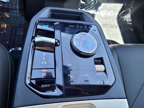 Certified 2024 BMW iX xDrive50 w/ Sport Package AWD/4WD image 25