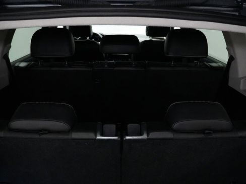 Used 2023 Volkswagen Tiguan SE image 22